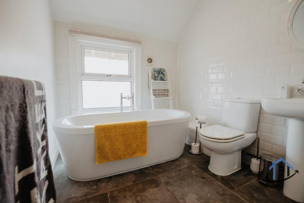 Indigo Snug - Gorgeous 2 Bed Flat In The Heart Of Cromer Extérieur photo